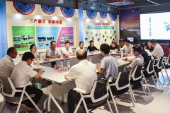 喷鼻港食环署到南丹县开展供港冰鲜牛肉活牛养